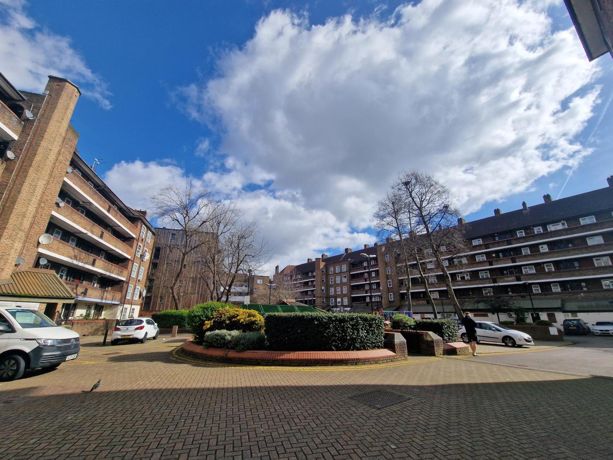 Comfortable 2 Bedrooms Flat In Oval Central Londra Exterior foto
